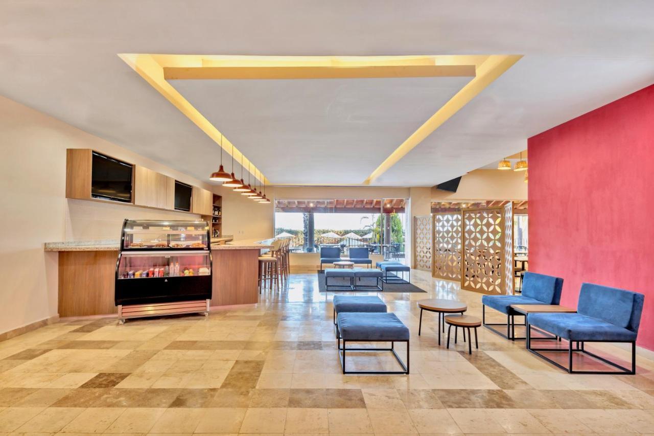 Fiesta Inn Cuernavaca Eksteriør billede