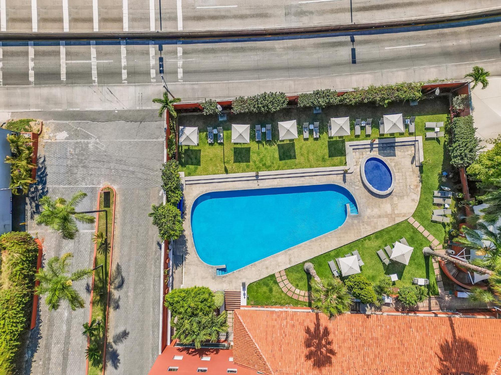 Fiesta Inn Cuernavaca Eksteriør billede